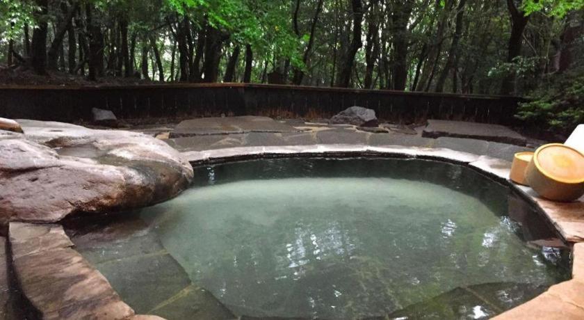 Hotel Kirishima Onsen Ryokojin Sanso Extérieur photo